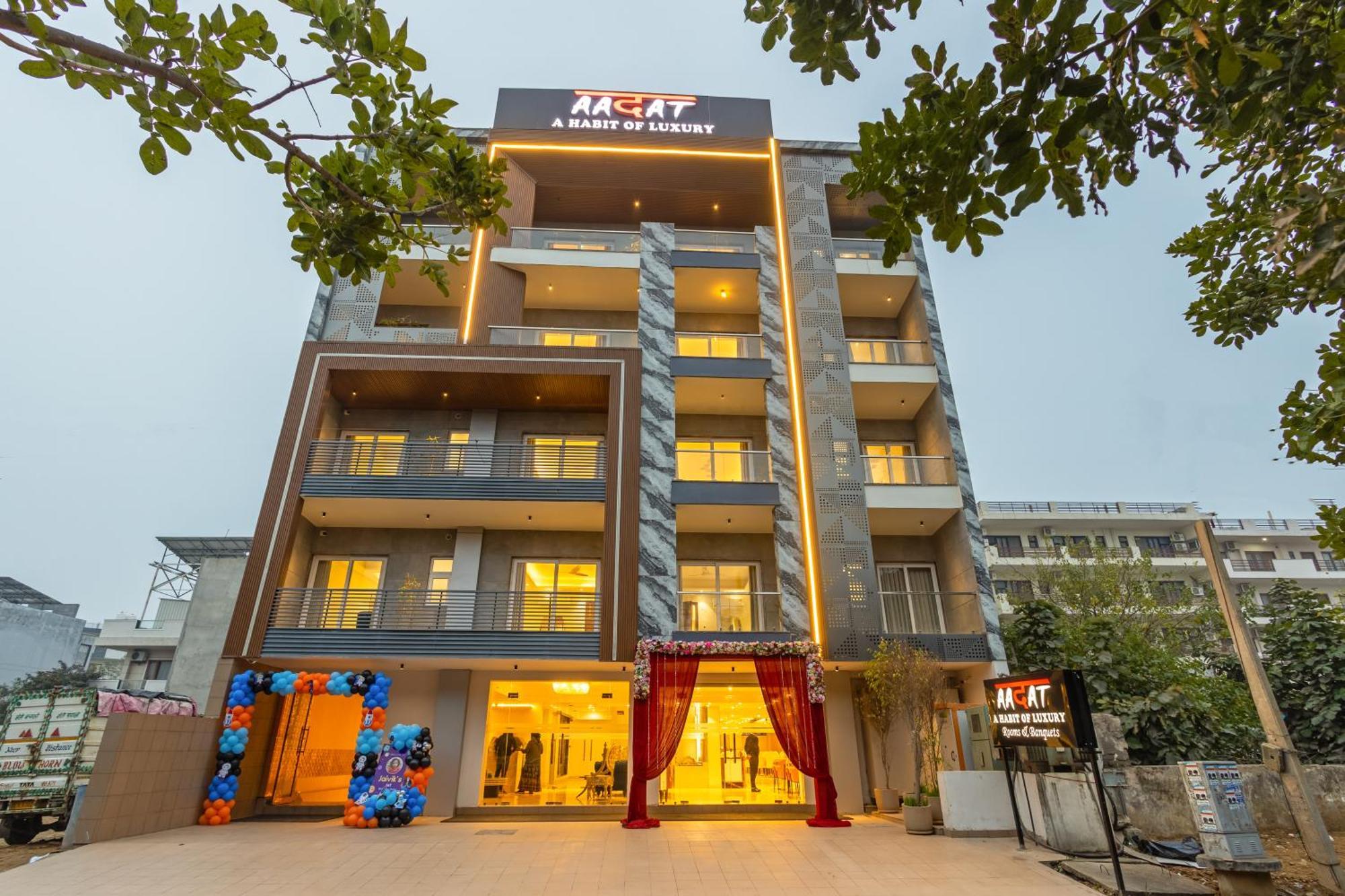 Park Tree Igi Airport Delhi By Prithvi Palace With Free Airport Transfr