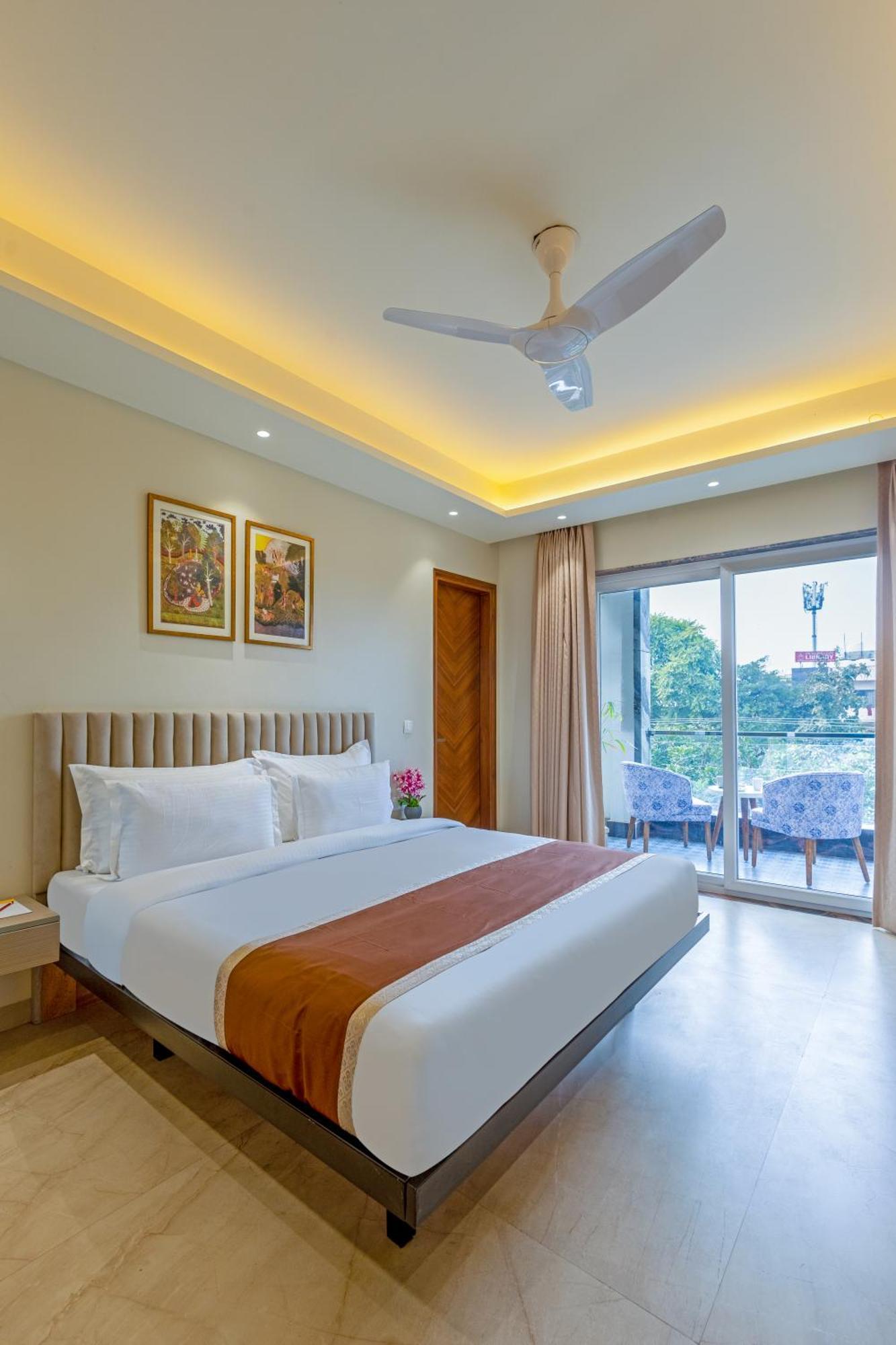 Hotel Park Tree Igi Airport Delhi By Prithvi Palace With Free Airport Transfr 4*