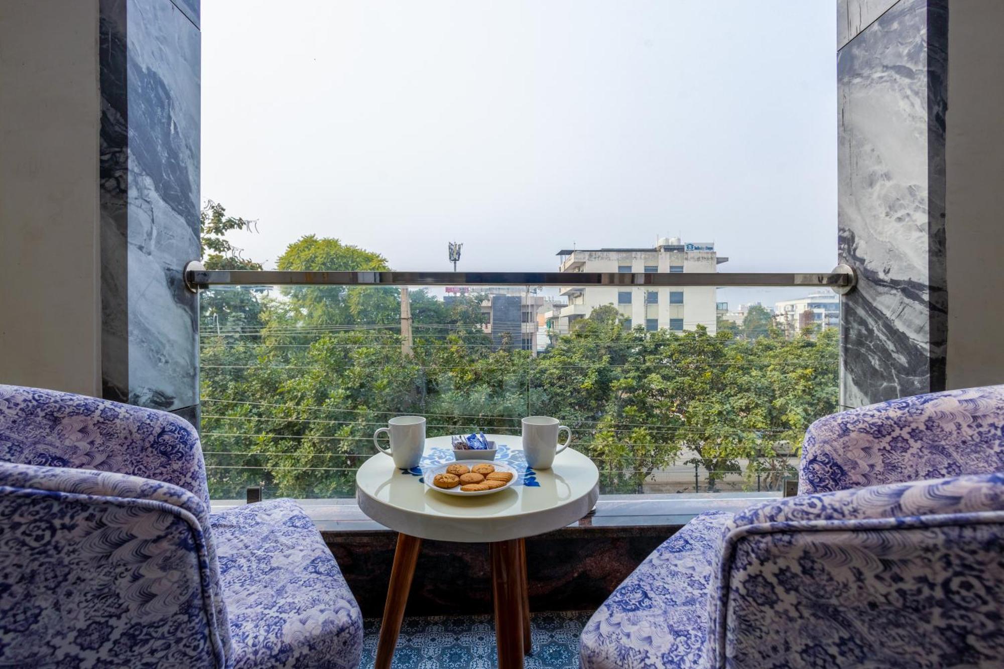 Hotel Park Tree Igi Airport Delhi By Prithvi Palace With Free Airport Transfr
