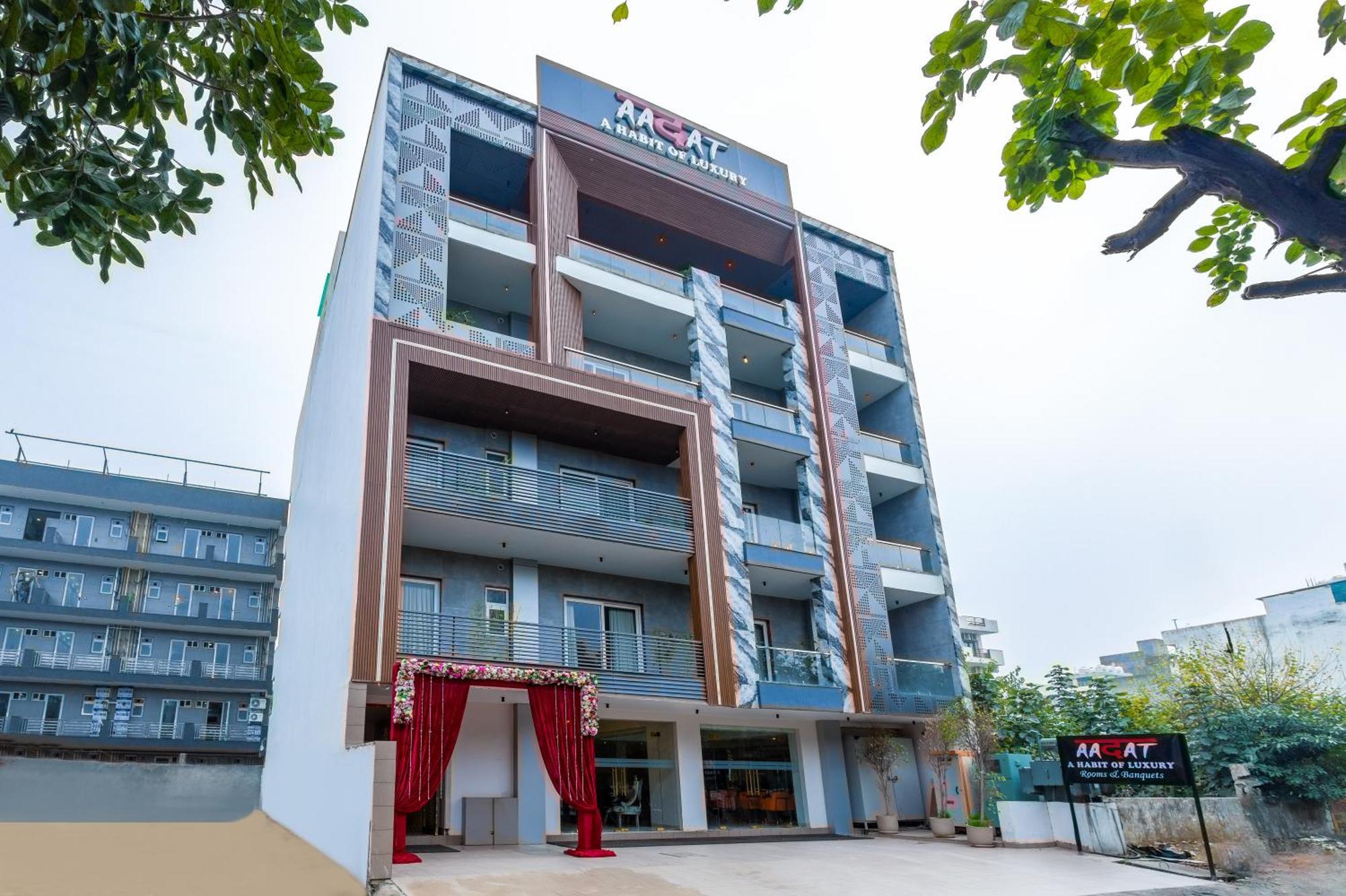 Hotel Park Tree Igi Airport Delhi By Prithvi Palace With Free Airport Transfr