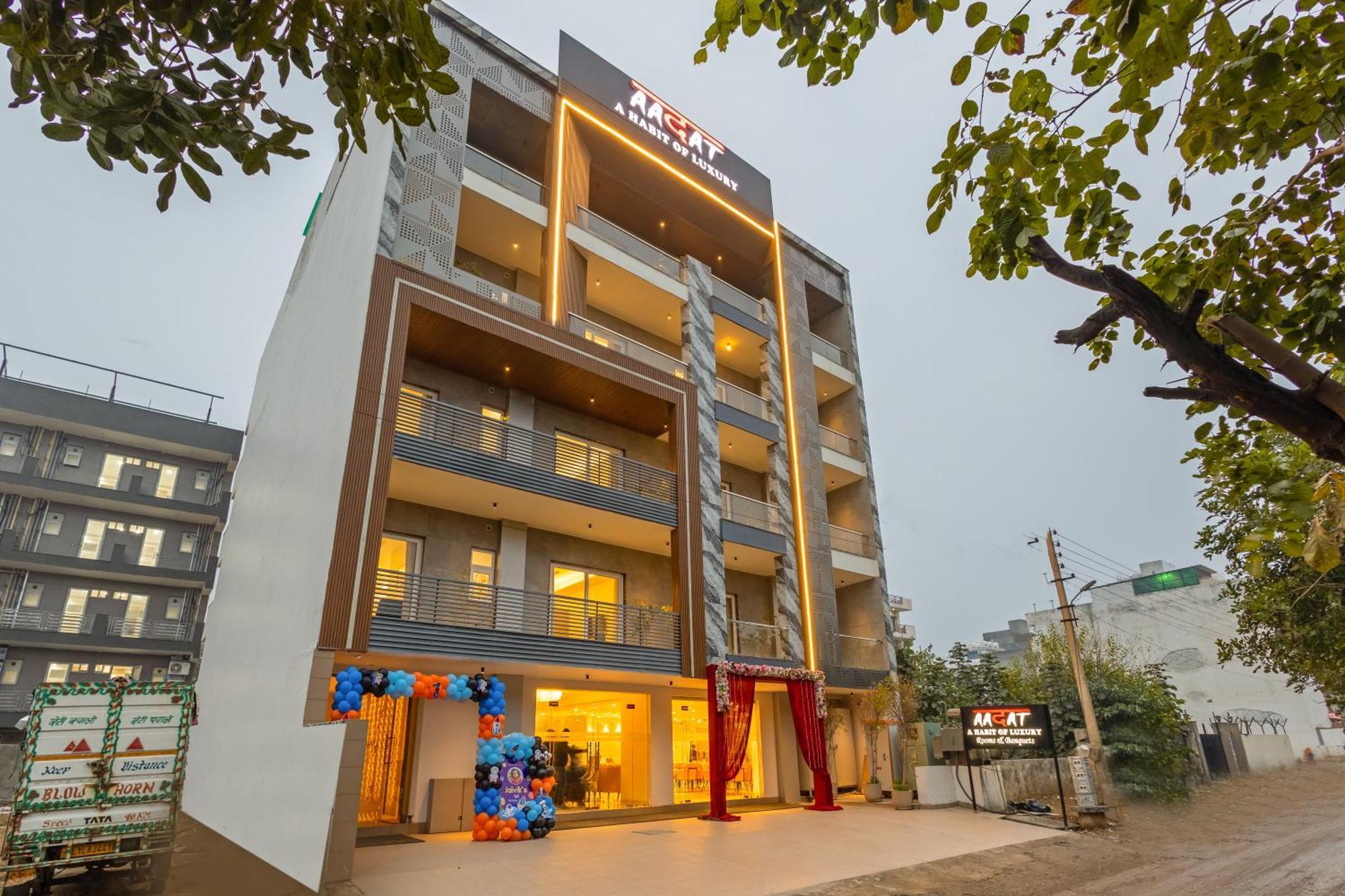 Hotel Park Tree Igi Airport Delhi By Prithvi Palace With Free Airport Transfr 4*
