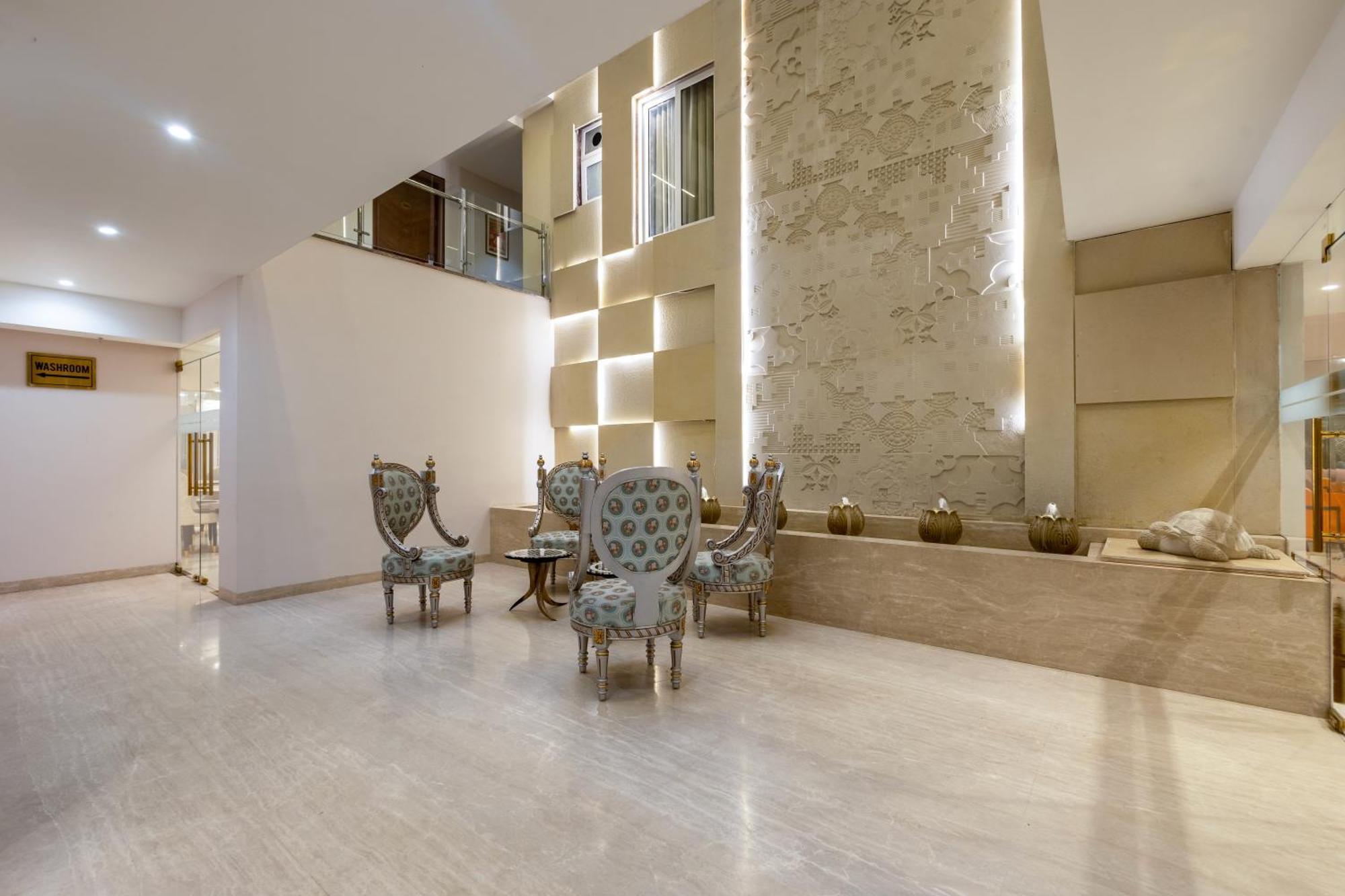 Park Tree Igi Airport Delhi By Prithvi Palace With Free Airport Transfr Hotel 4*