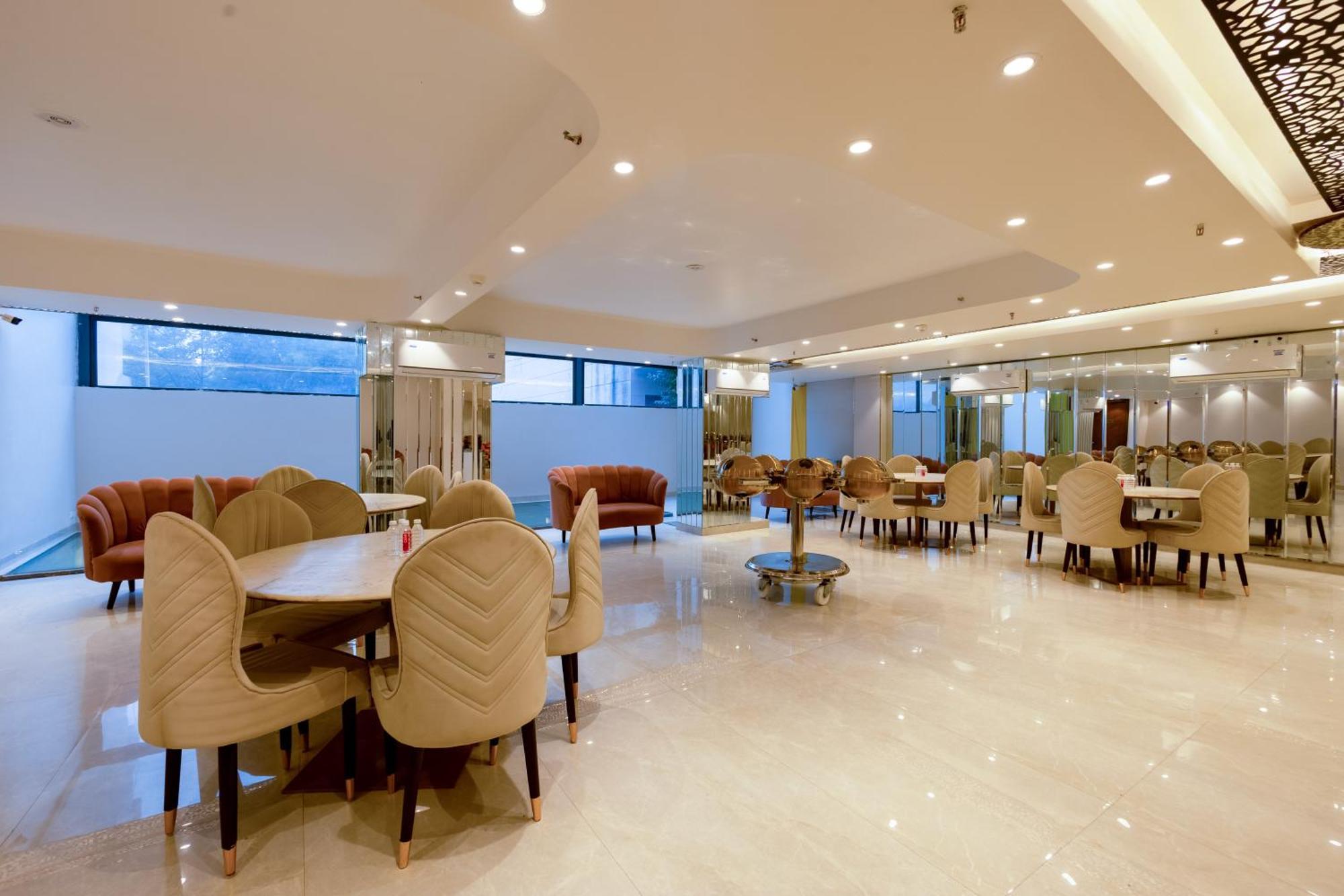 Park Tree Igi Airport Delhi By Prithvi Palace With Free Airport Transfr Hotel