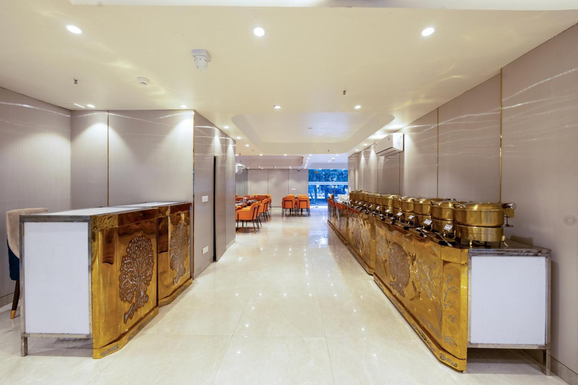 Park Tree Igi Airport Delhi By Prithvi Palace With Free Airport Transfr